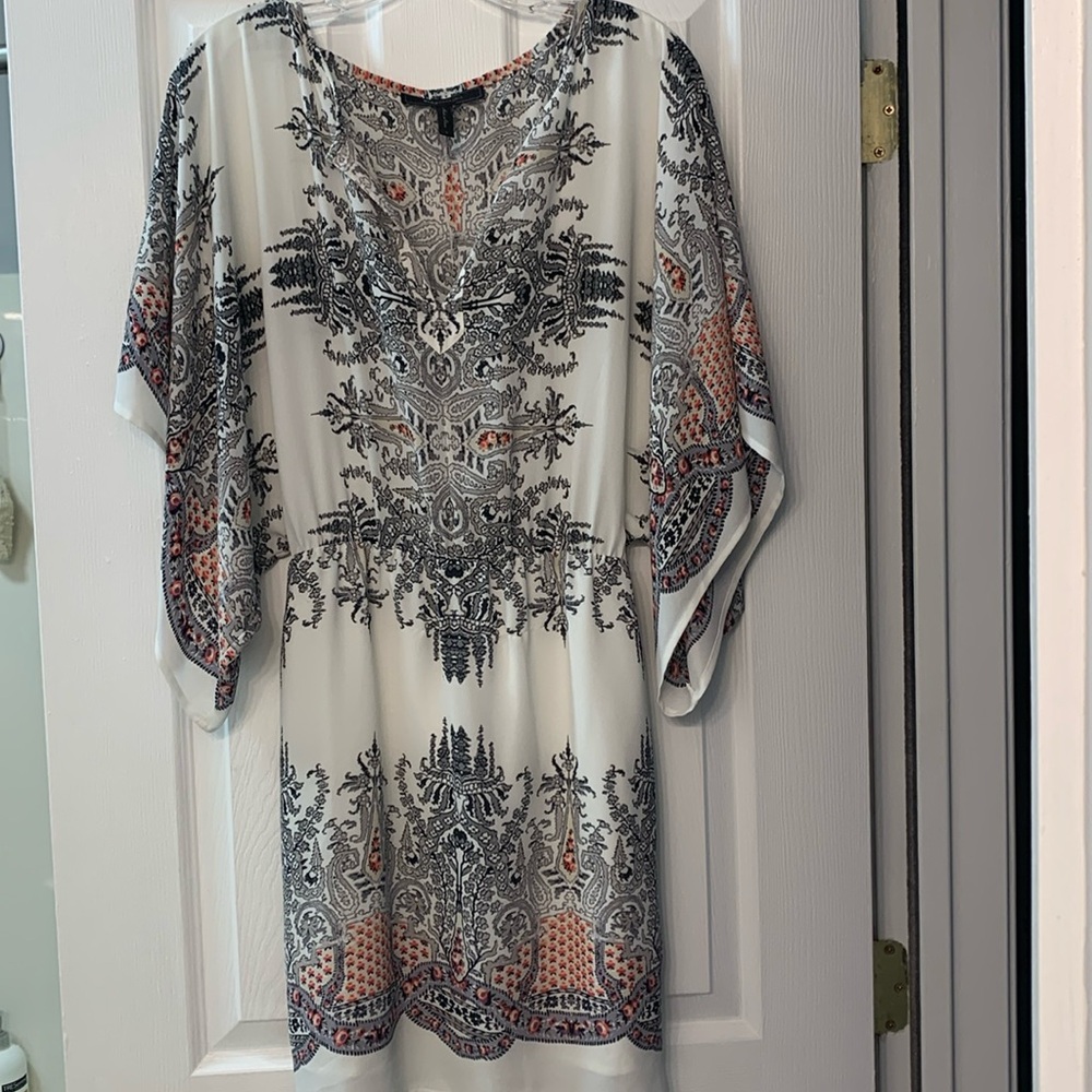 BCBG Maxazaria women’s flowing midi dress, size Small.